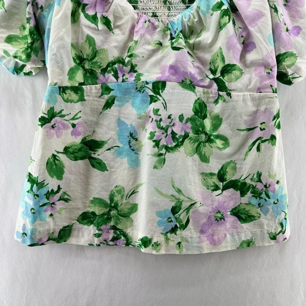 Old Navy Waist Defined V-neck Blouse Womens XS Puff-Sleeve Smocked Floral White